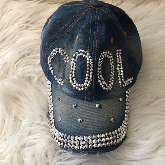 Accessories - Women’s denim cap